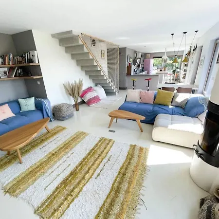 Maison Contemporaine, Piscine Chauffee *