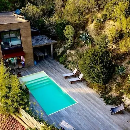 Maison Contemporaine, Piscine Chauffee Pennautier