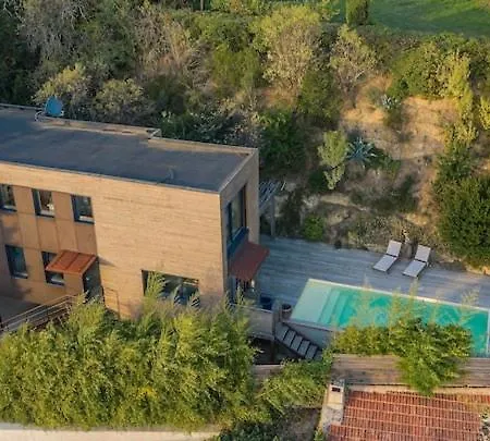 Maison Contemporaine, Piscine Chauffee Pennautier